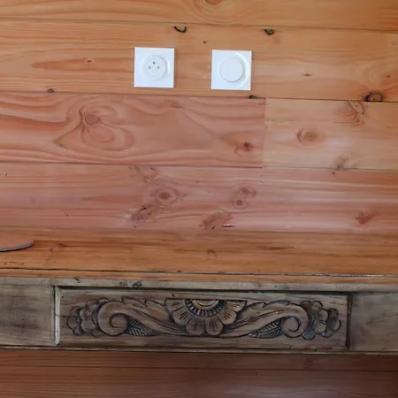 Farm stay Ferme De Pitoue *