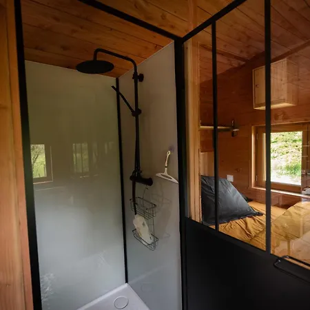 Gospodarstwo agroturystyczne Ferme De Pitoue