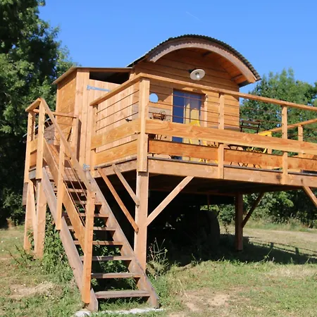 Ferme De Pitoue Campbon